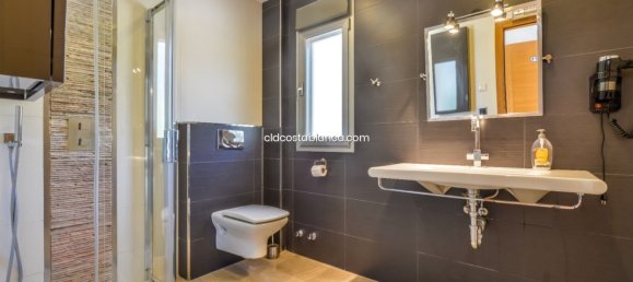 6 bedrooms House in Moraira, Spain No. 83555 87