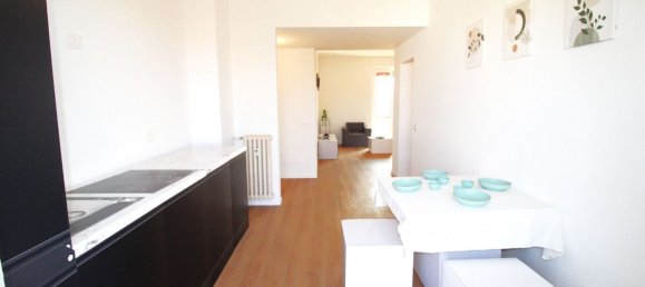 3 bedrooms Apartment in Biassono, Italy No. 364340 5