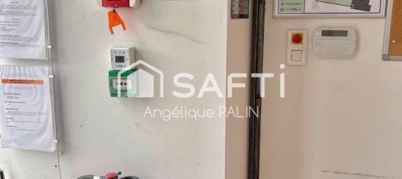 Propiedad comercial en Sainte-Menehould, France 66 m² No. 59801 3