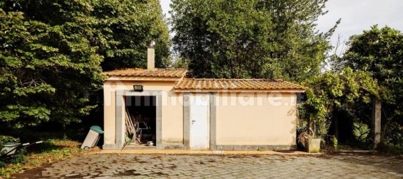 5 bedrooms Villa in Rome, Italy No. 290008 24