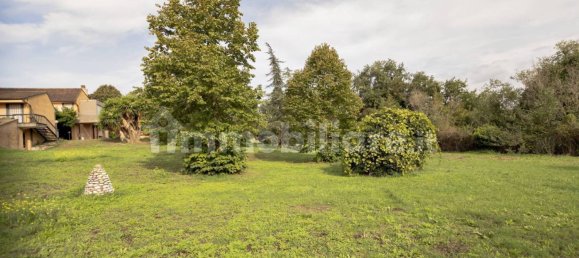 5 bedrooms Villa in Rome, Italy No. 290008 16