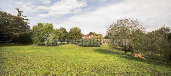 5 bedrooms Villa in Rome, Italy No. 290008 11