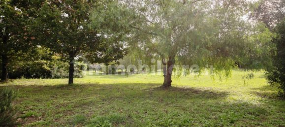 5 bedrooms Villa in Rome, Italy No. 290008 6