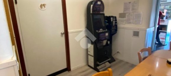 2-Zimmer Gewerbliche Immobilie in Desio, Italy, Nr. 105042 7