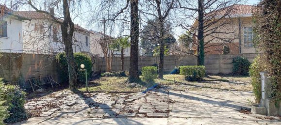 قطعة أرض في Olgiate Olona, Italy 994متر مربع رقم 119720 7