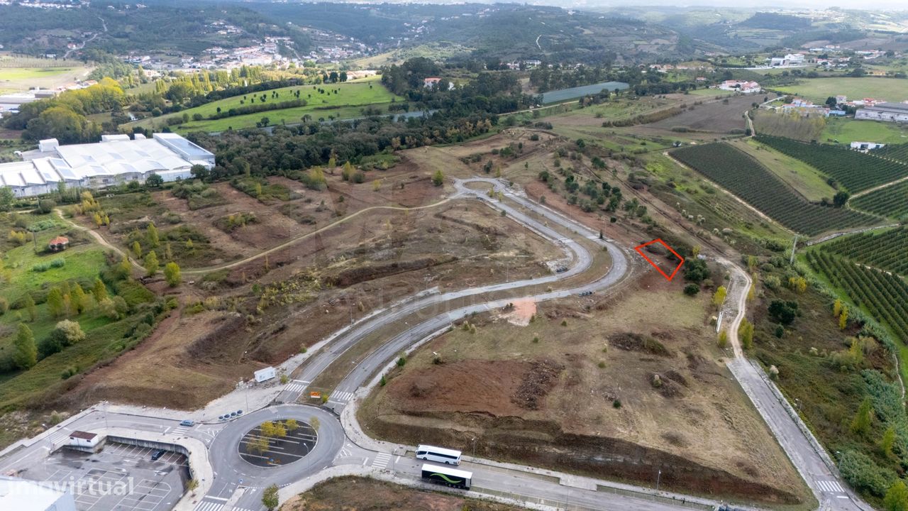 Terrain à Evora de Alcobaca, Portugal 1593m² No. 133914
