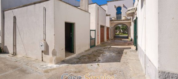 Casa de 2 dormitorios en Taviano, Italy No. 188075 5