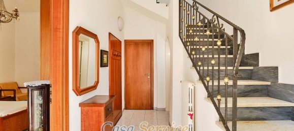 Casa de 2 dormitorios en Taviano, Italy No. 188075 25