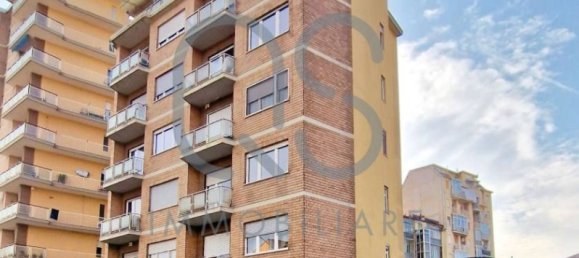 Квартира с 1 спальней в Турин, Италия № 134371 14