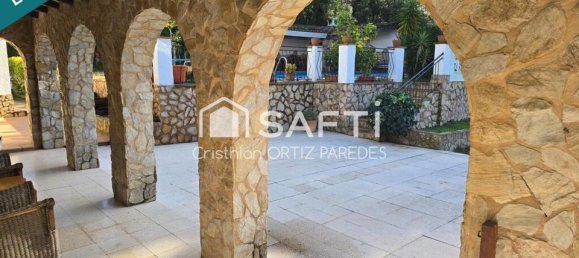 Вилла с 5 спальнями в Герона, Испания № 176626 2