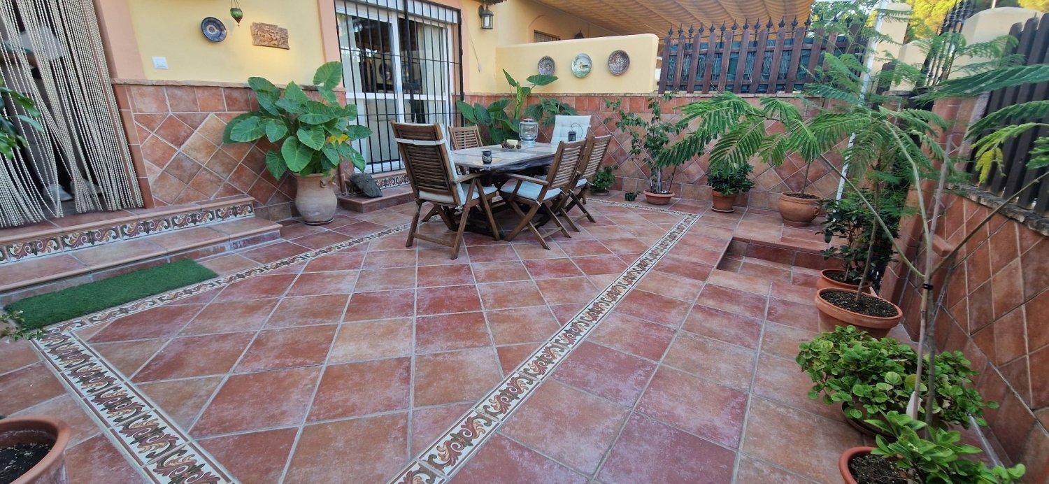 3 غرف نوم منزل في Huelva, Spain رقم 262374