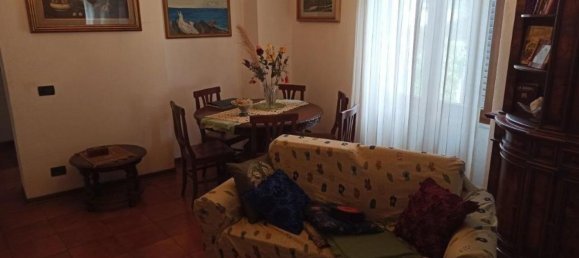 4 rooms Apartment in Massa, Italy No. 168983 11