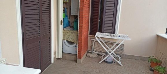 4 rooms Apartment in Massa, Italy No. 168983 4