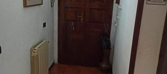 4 rooms Apartment in Massa, Italy No. 168983 9