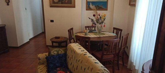 4 rooms Apartment in Massa, Italy No. 168983 28