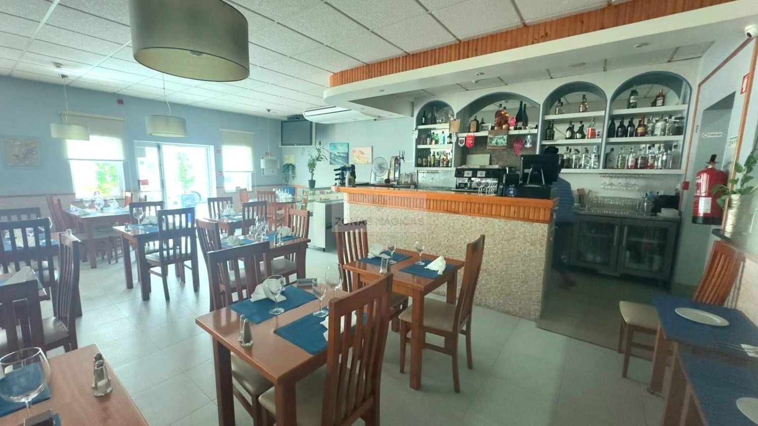 Propiedad comercial en Luz, Portugal 148 m² No. 210620