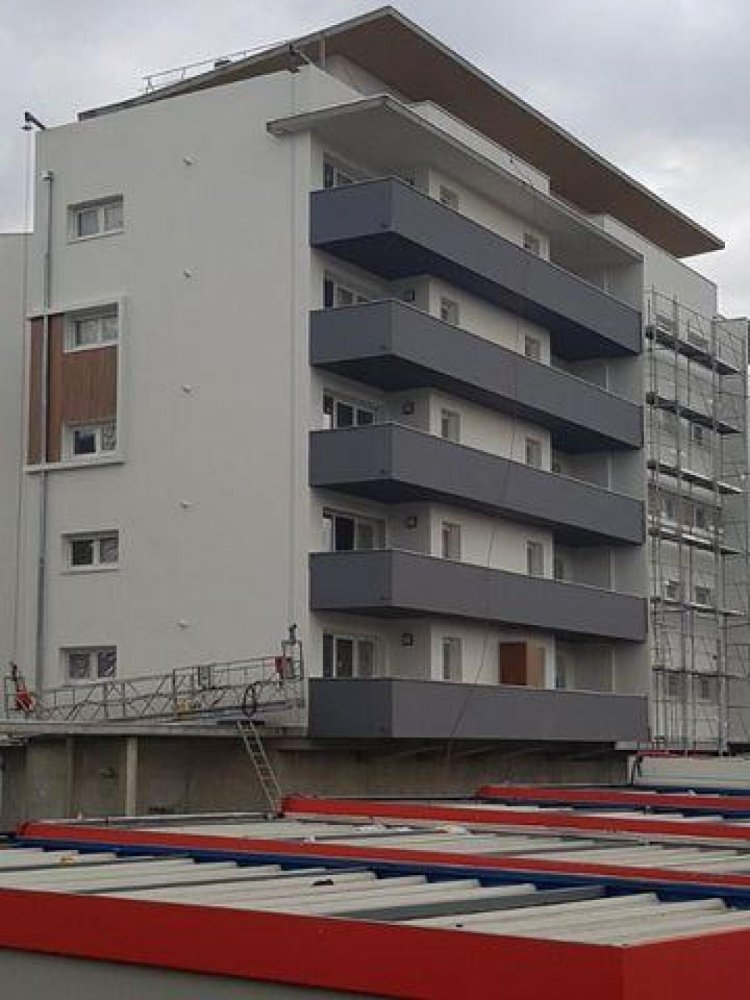 2 bedrooms Apartment in Voiron, France No. 33360