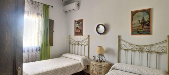 Casa de 5 dormitorios en Málaga, Spain No. 154575 25