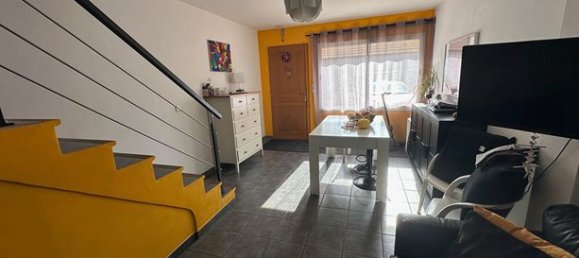 Casa de 2 dormitorios en La Fare-les-Oliviers, France No. 289648 5