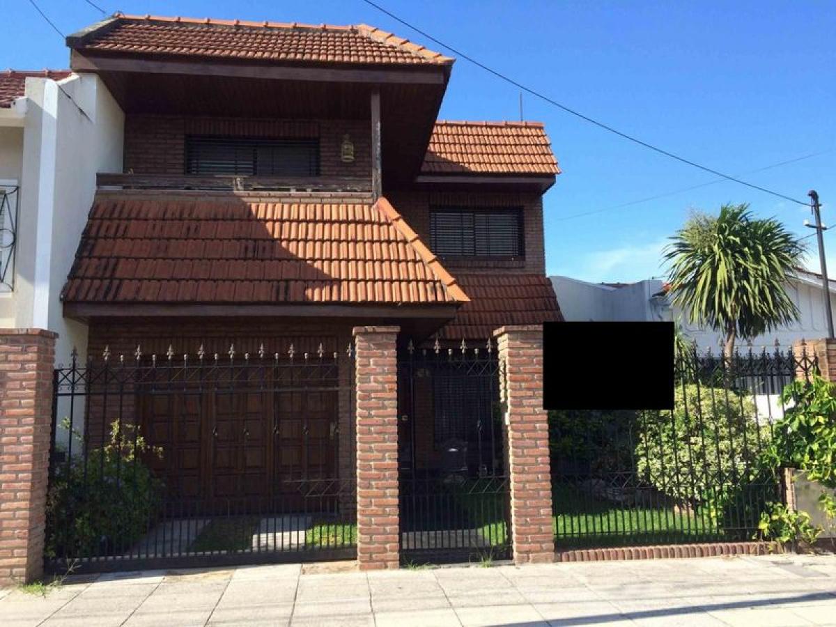 3 Schlafzimmer Haus in Moron, Argentina, Nr. 8398