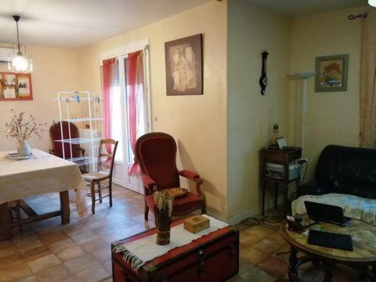 2 bedrooms Condo in Lannemezan, France No. 30776
