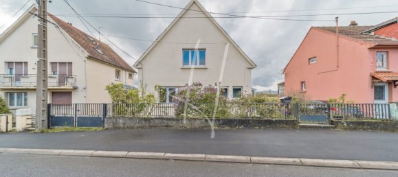 2 bedrooms House in Bertrange, France No. 70908 15