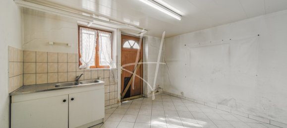 2 bedrooms House in Bertrange, France No. 70908 11