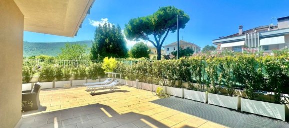 2 Schlafzimmer Wohnung in Borghetto Santo Spirito, Italy, Nr. 294200 5