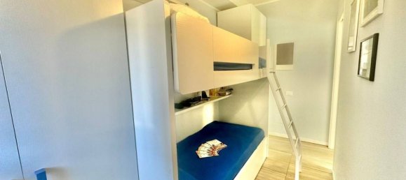 2 Schlafzimmer Wohnung in Borghetto Santo Spirito, Italy, Nr. 294200 15