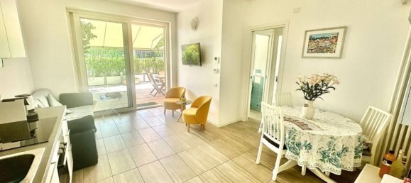 2 Schlafzimmer Wohnung in Borghetto Santo Spirito, Italy, Nr. 294200 7