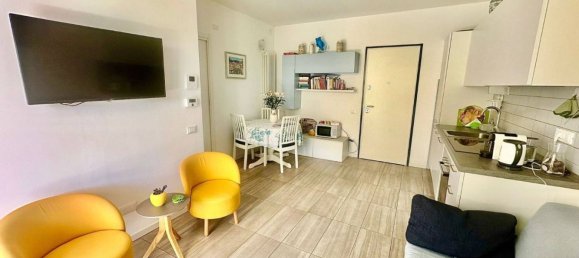 2 Schlafzimmer Wohnung in Borghetto Santo Spirito, Italy, Nr. 294200 10