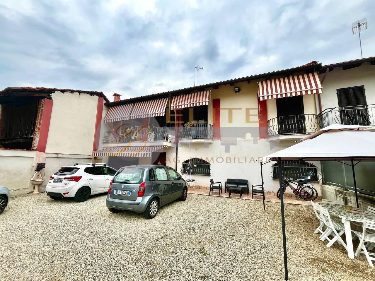 Villa de 5 divisões em Sommariva del Bosco, Italy N.º 28449