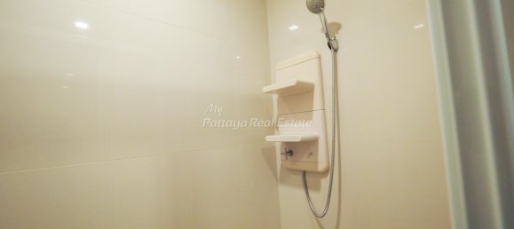 2 bedrooms Condo in Pattaya, Thailand No. 3662 3