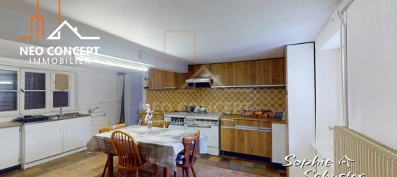 Edificio de 2 dormitorios en Fort-Louis, France No. 42236 4