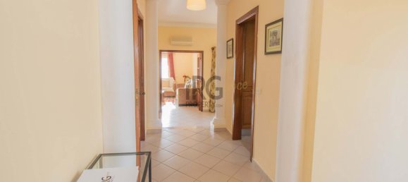 Villa de 6 dormitorios en Quarteira, Portugal No. 16015 50