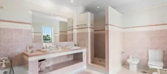 6 bedrooms Villa in Marbella, Spain No. 147861 16