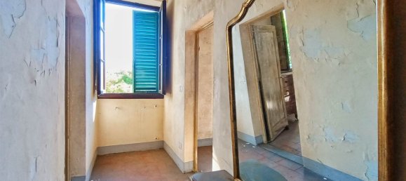 14-Zimmer Villa in Florence, Italy, Nr. 48614 14