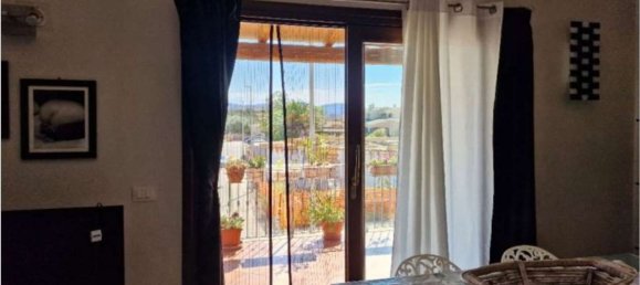 Квартира с 2 комнатами в Арцакена, Италия № 13634 4