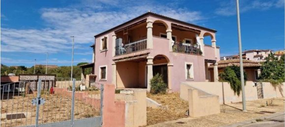 Квартира с 2 комнатами в Арцакена, Италия № 13634 18