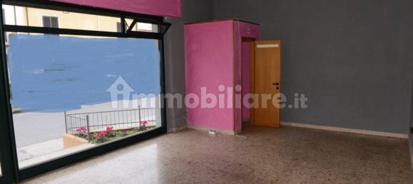 3-salle Entrepôt à Lucca, Italy No. 140294 9