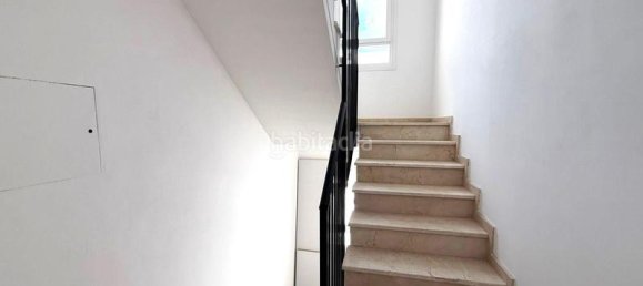 Пентхаус с 2 спальнями в Аликанте, Испания № 137675 9