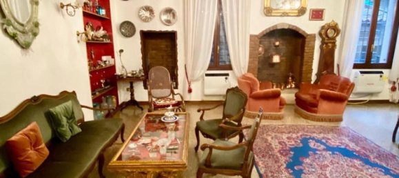 5 rooms Apartment in Venice, Italy No. 276066 4