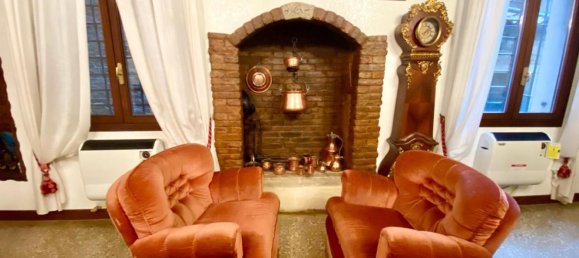 5 rooms Apartment in Venice, Italy No. 276066 5