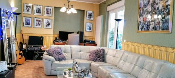 3 chambres Maison à Saint-Gaultier, France No. 262320 4