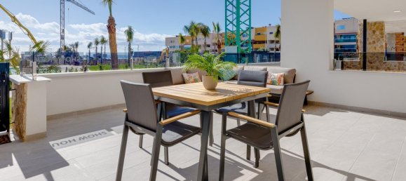 2 bedrooms Penthouse in Playa Flamenca II, Spain No. 6856 13