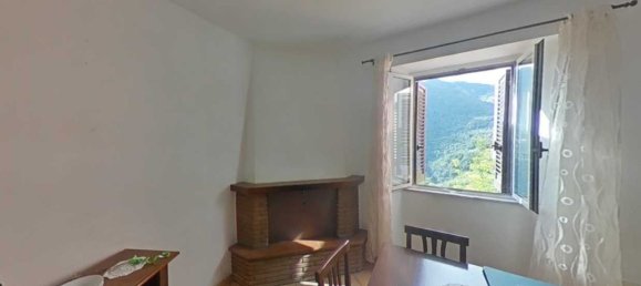 3 bedrooms House in Massa, Italy No. 358117 21