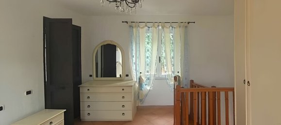 3 bedrooms House in Massa, Italy No. 358117 11