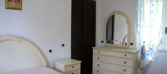 3 bedrooms House in Massa, Italy No. 358117 15