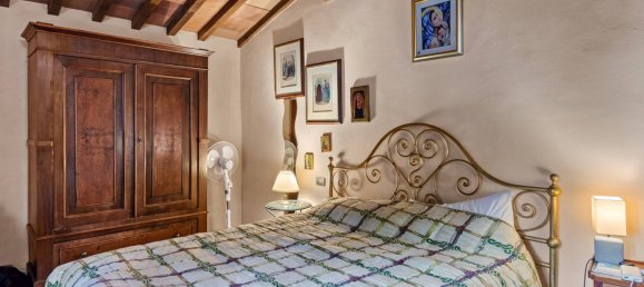 5 bedrooms House in Loro Ciuffenna, Italy No. 54304 16