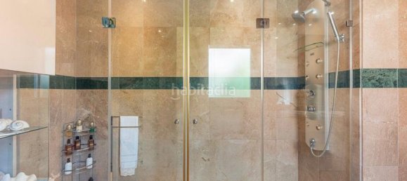 2 bedrooms Penthouse in Marbella, Spain No. 150030 28